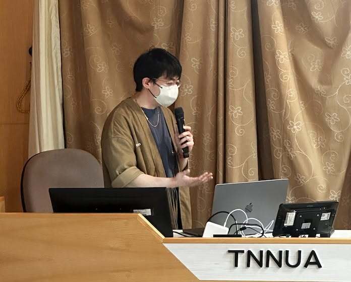 黃乾育老師